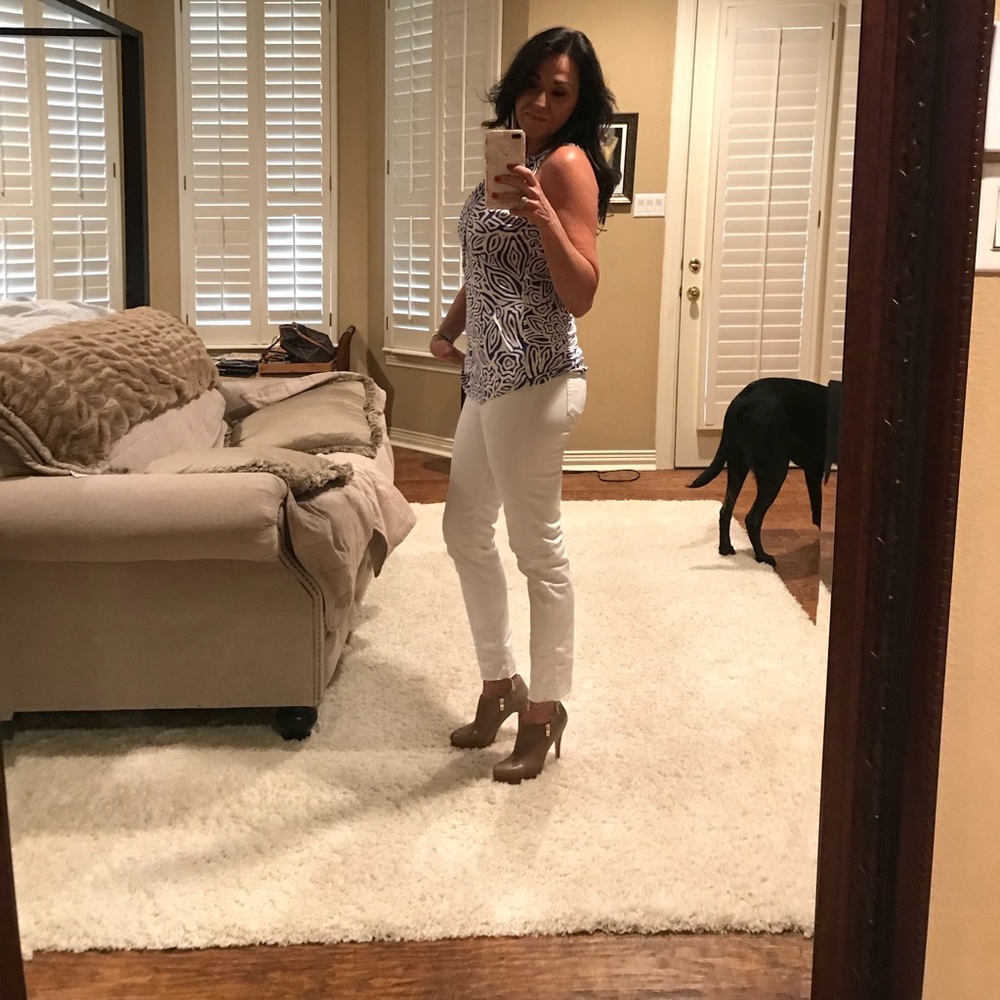 Banana Republic Sleeveless Top